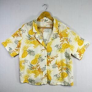 Woman's Linen Blend Pineapple Hawaiian Shirt - Size‎  Medium Tropical Vacation